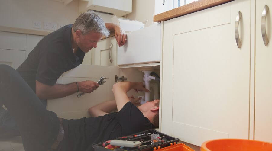 Professional emergency plumbing in Cecil, AL